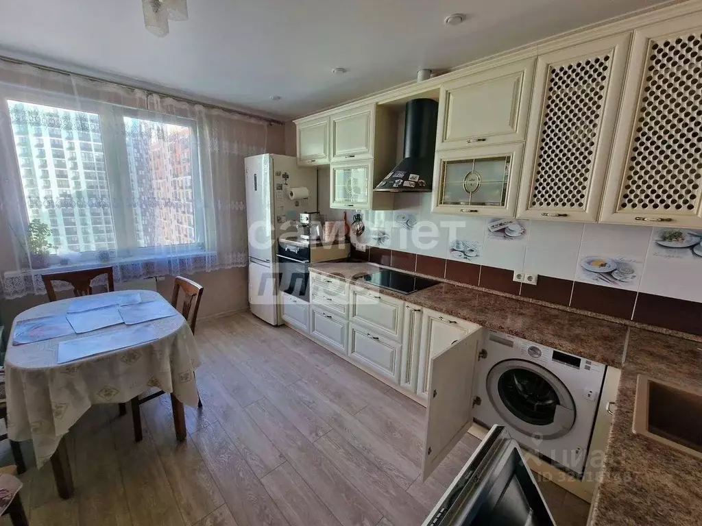 3-к кв. Москва Производственная ул., 10к2 (84.8 м) - Фото 1