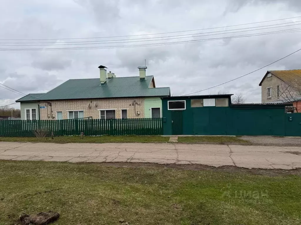 Дом в Тульская область, Плавский район, Пригородное с/пос, с. ... - Фото 1