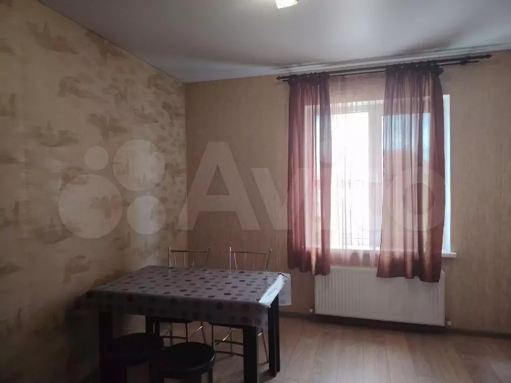 1-к. квартира, 45 м, 2/4 эт. - Фото 1