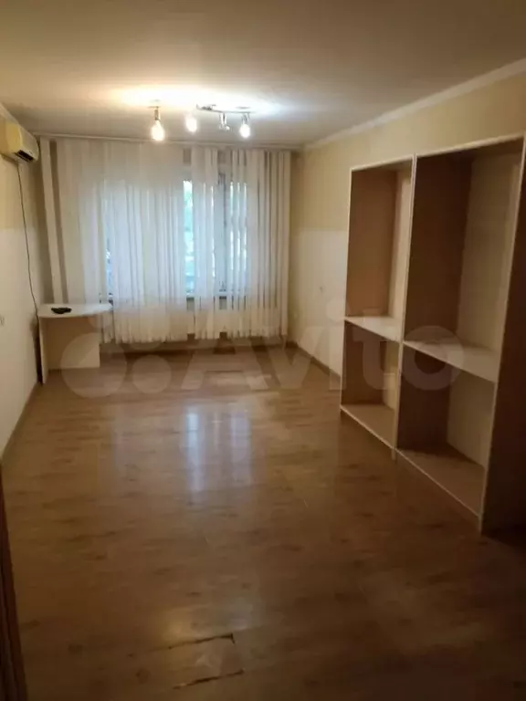 3-к. квартира, 68 м, 1/10 эт. - Фото 1