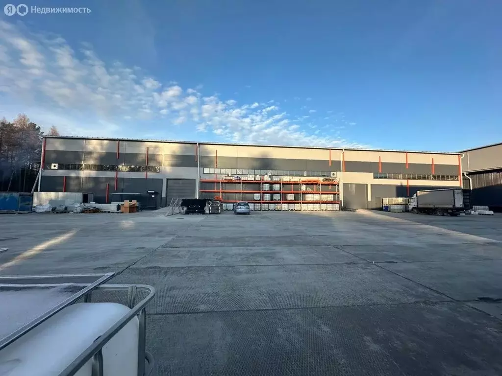 Помещение свободного назначения (1500 м) - Фото 1