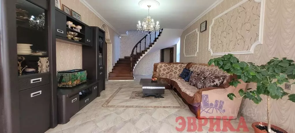 Дом в Краснодарский край, Крымск Спортивная ул. (164 м) - Фото 1