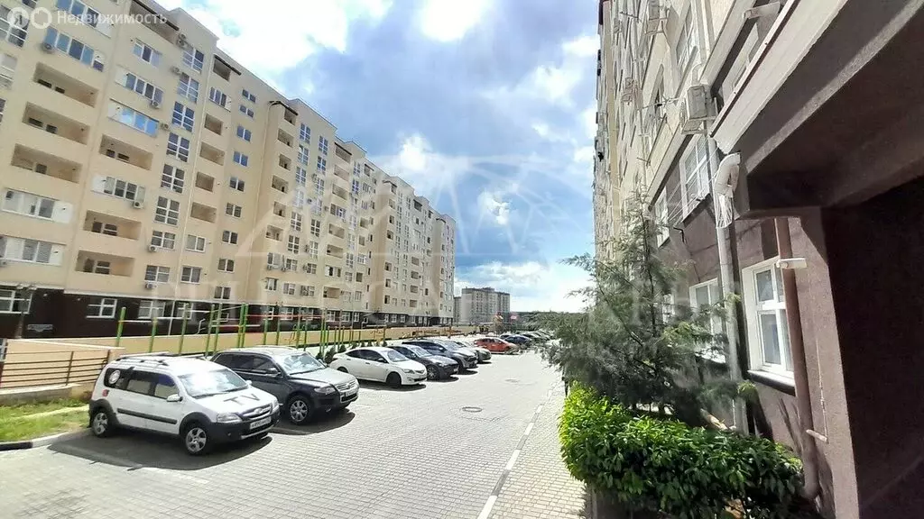 3-комнатная квартира: Севастополь, улица Горпищенко, 145к1 (80 м) - Фото 1