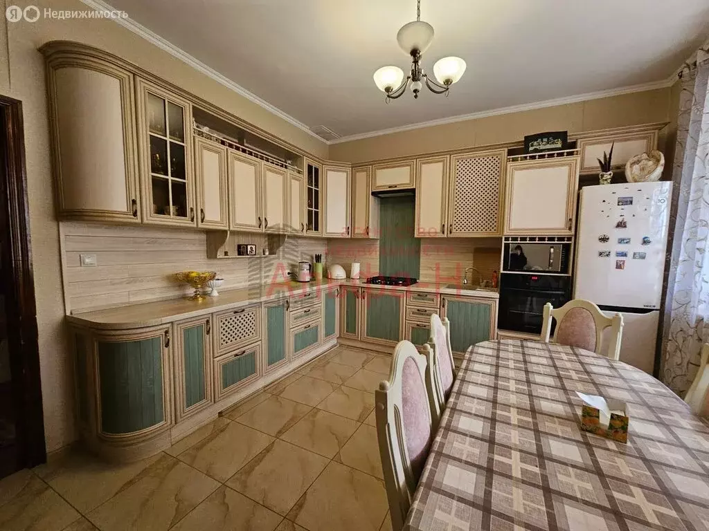 Дом в Ессентуки, Российская улица (288.7 м) - Фото 1