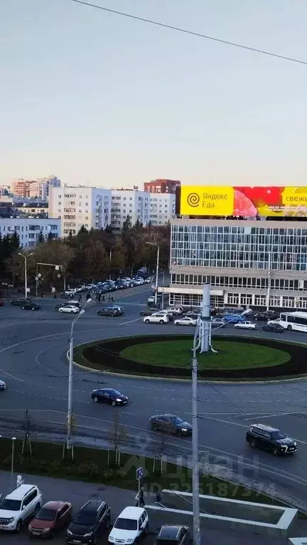 2-к кв. Башкортостан, Уфа ул. 50-летия Октября, 2 (50.0 м) - Фото 2