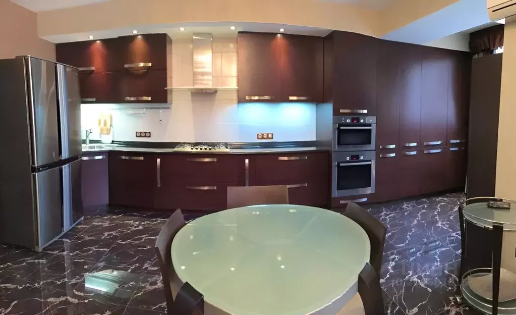 2-к кв. Астраханская область, Астрахань ул. Набережная Приволжского ... - Фото 1