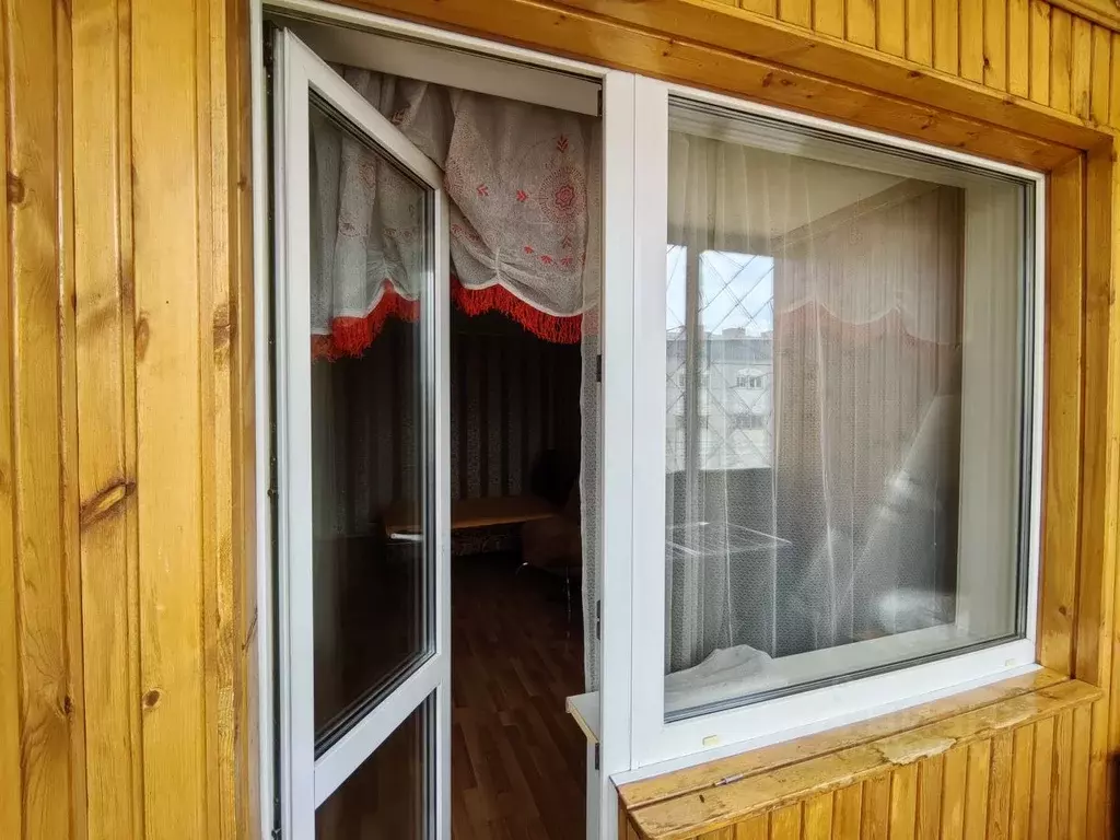 2-к кв. Кемеровская область, Кемерово ул. Свободы, 6Б (42.0 м) - Фото 1