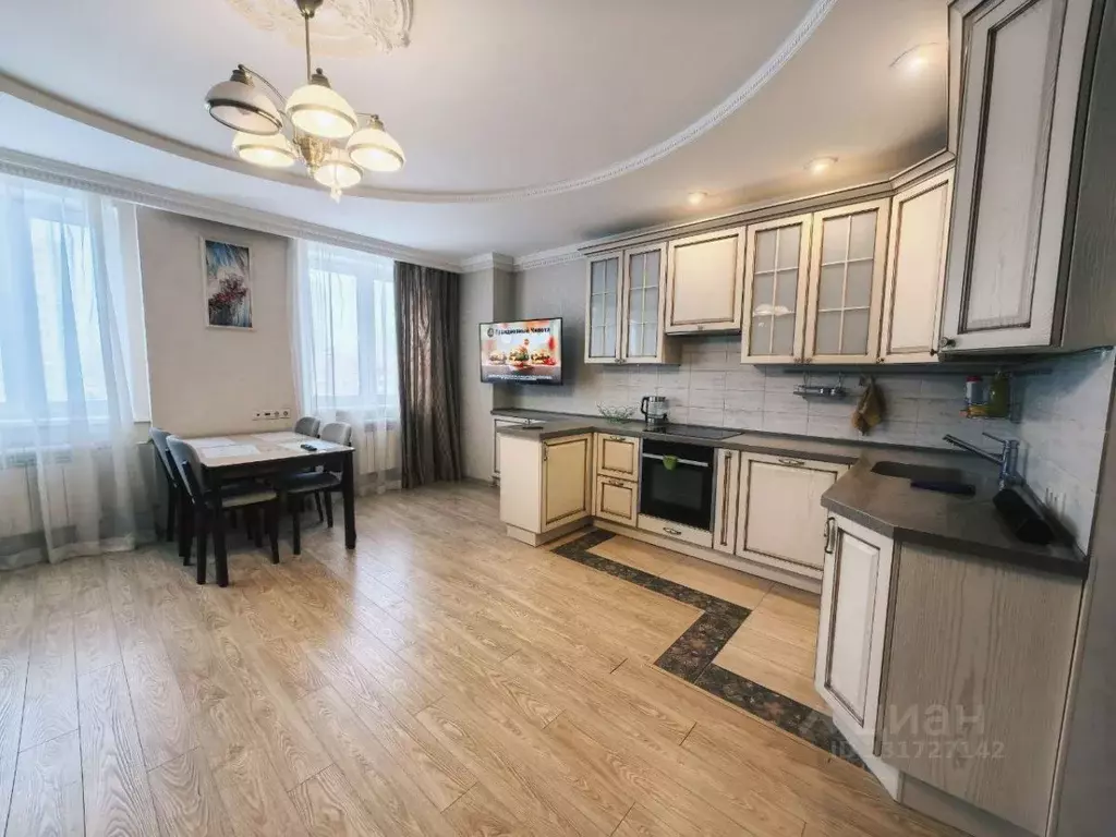 3-к кв. Свердловская область, Екатеринбург ул. Токарей, 40 (84.8 м) - Фото 2