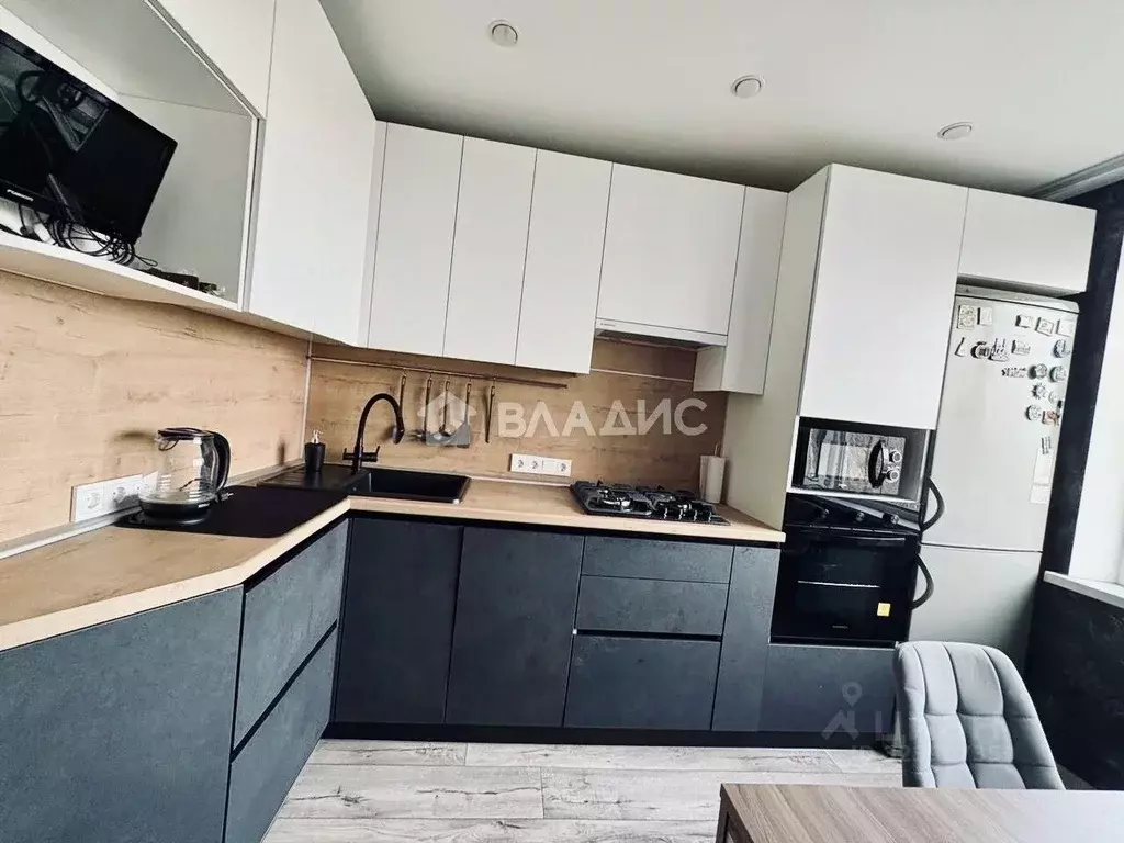 2-к кв. Волгоградская область, Волгоград ул. Менжинского, 27 (51.0 м) - Фото 1