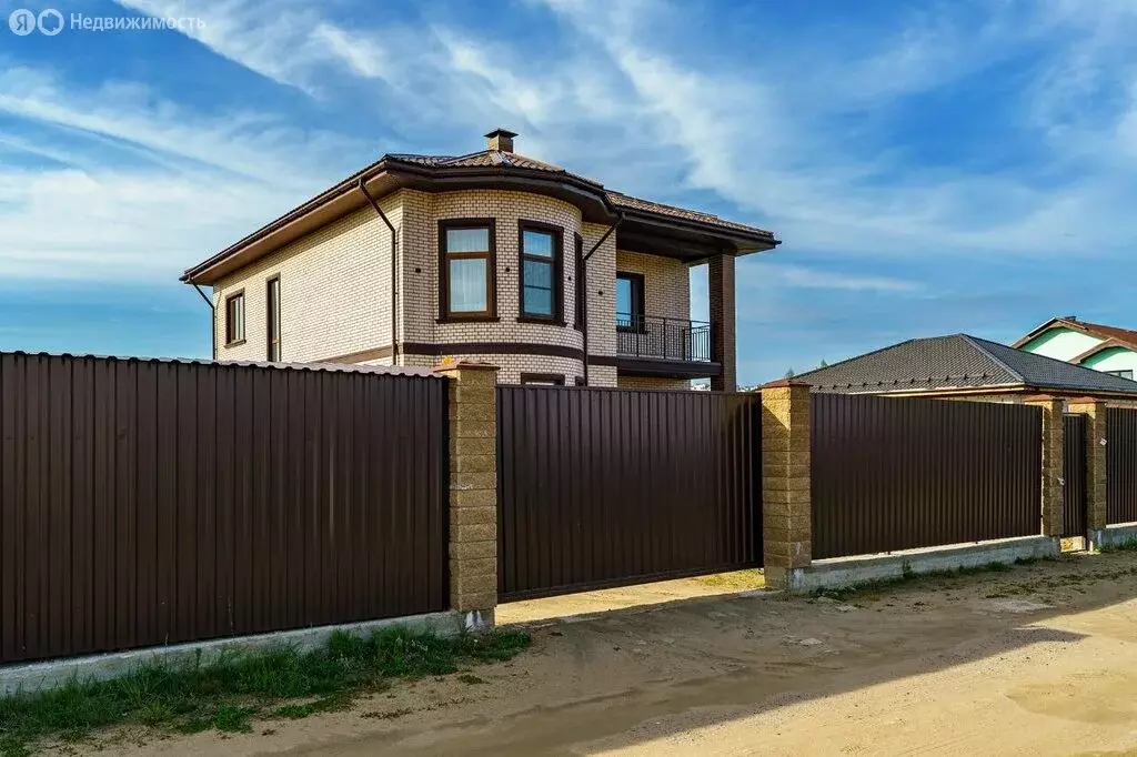 Дом в Шлиссельбург, улица Леманский Канал, 22Б (238 м) - Фото 0