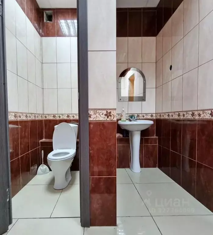 Помещение свободного назначения в Брянская область, Брянск ул. ... - Фото 2