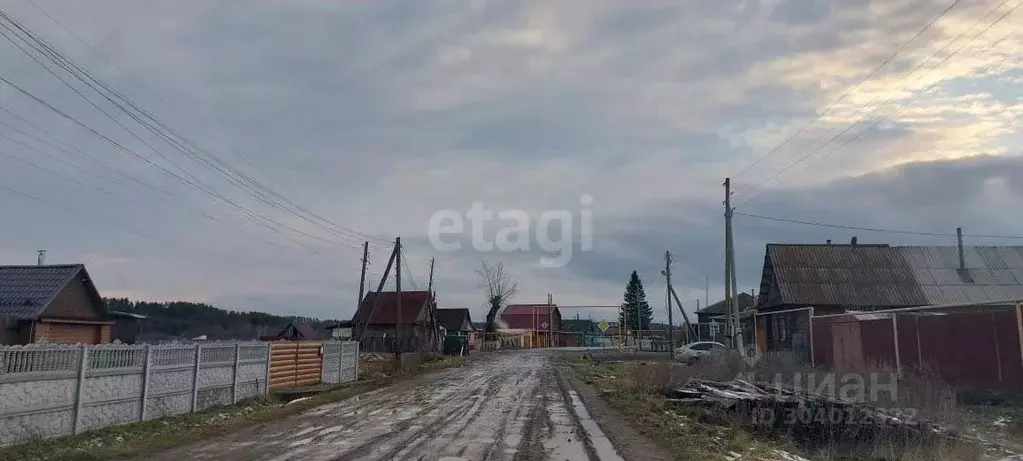 Участок в Свердловская область, Сысертский городской округ, с. ... - Фото 0