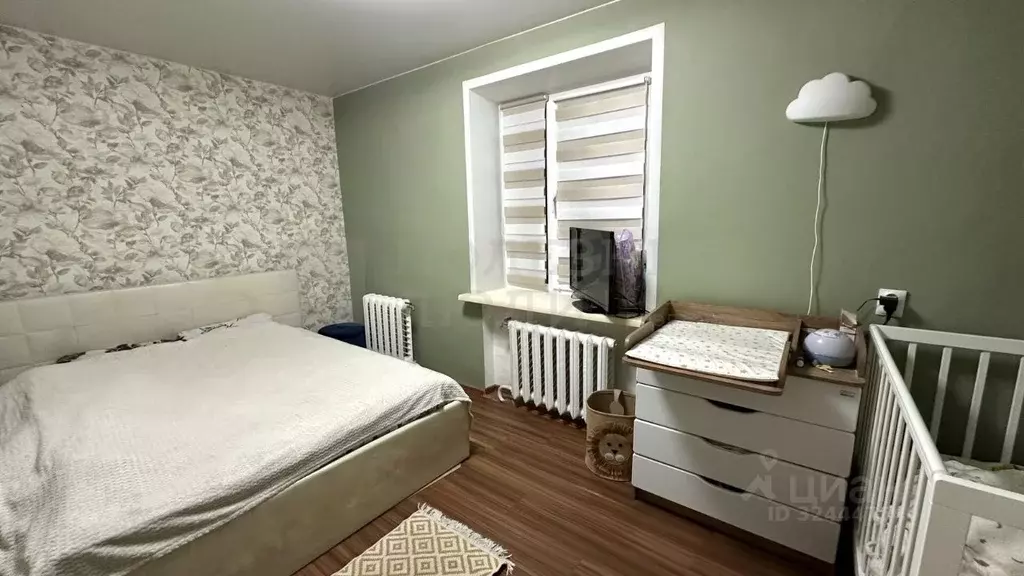 3-к кв. Новгородская область, Боровичи Московская ул., 32 (50.1 м) - Фото 1