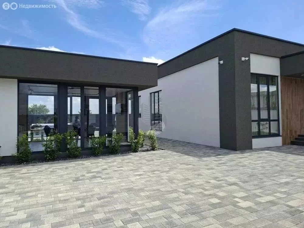 Дом в посёлок городского типа Яблоновский, улица Ленина (125 м) - Фото 1