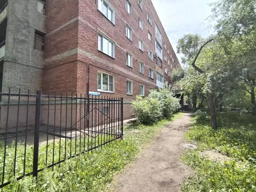 Комната Омская область, Омск ул. Куйбышева, 138а (13.3 м) - Фото 2
