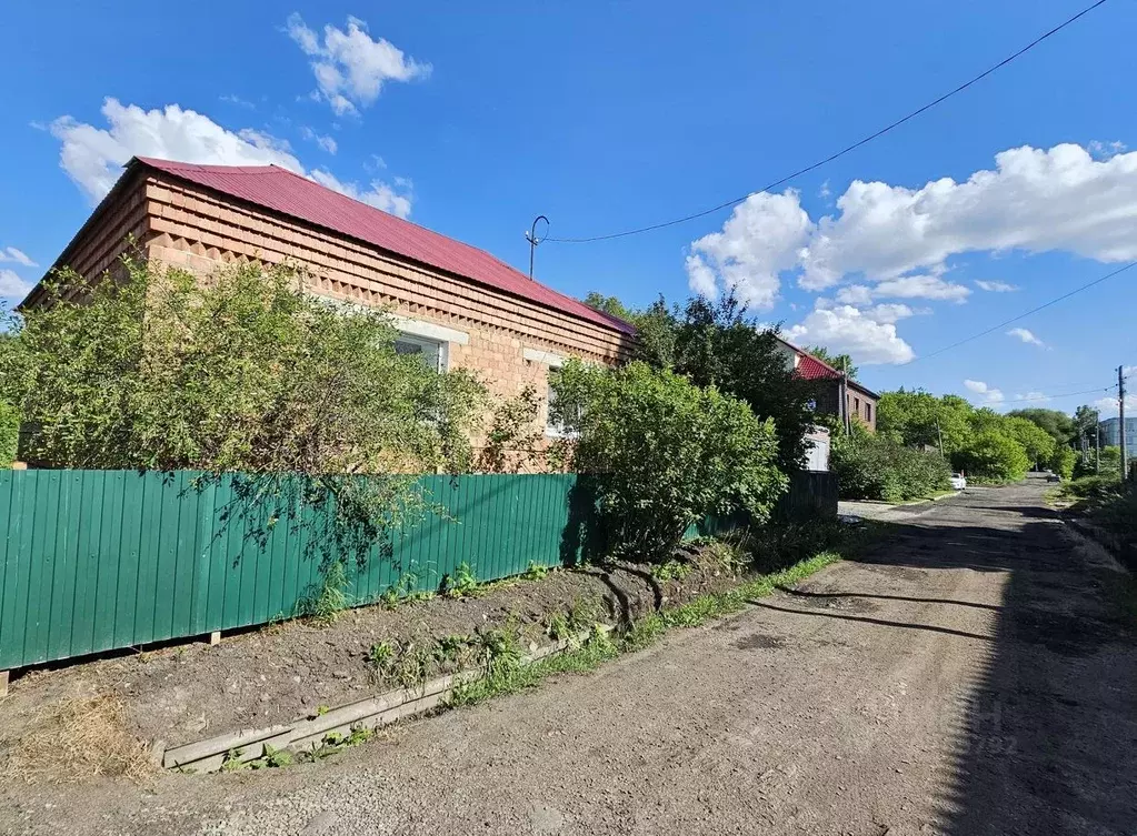 Дом в Омская область, Калачинск ул. Черепова, 95 (92 м) - Фото 2