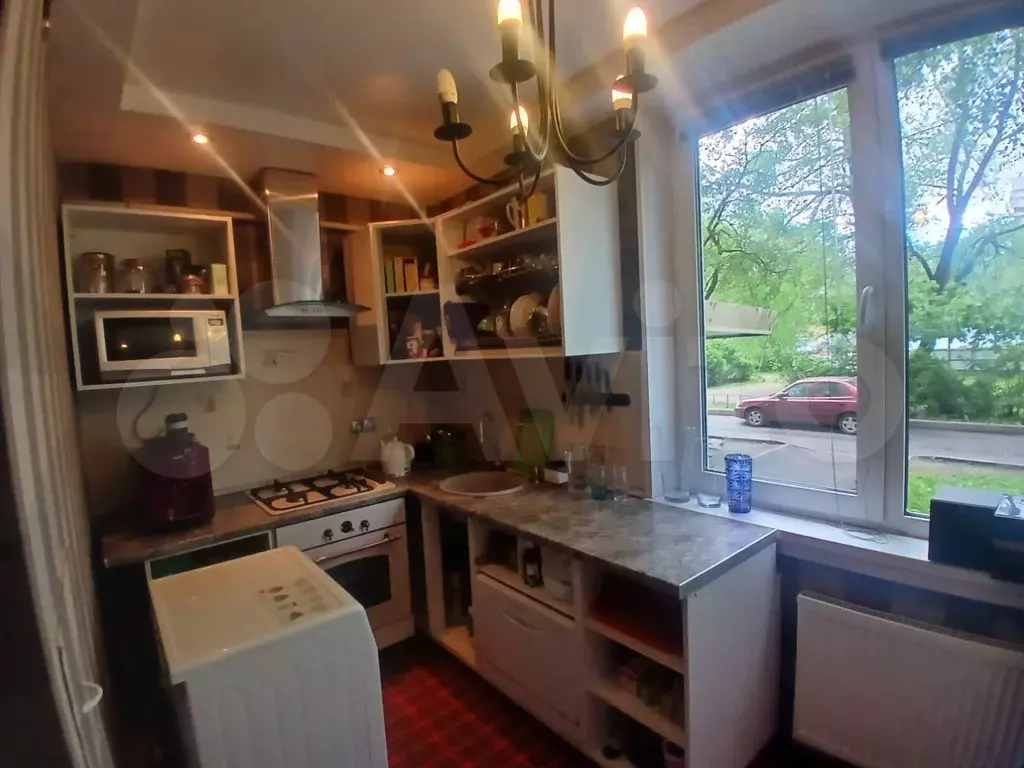 3-к. квартира, 63,7 м, 1/9 эт. - Фото 0