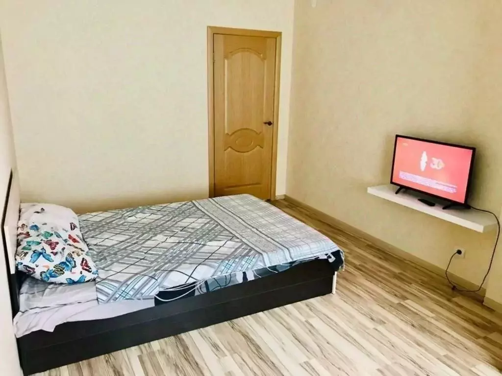 1-к кв. Удмуртия, Ижевск Красногеройская ул., 109 (40.0 м) - Фото 1