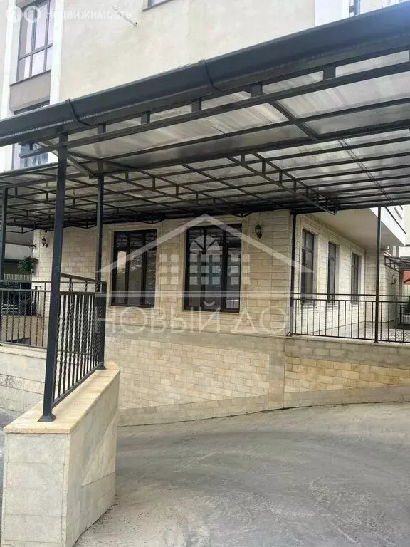 4-комнатная квартира: Нальчик, улица Пушкина, 77 (119 м) - Фото 1