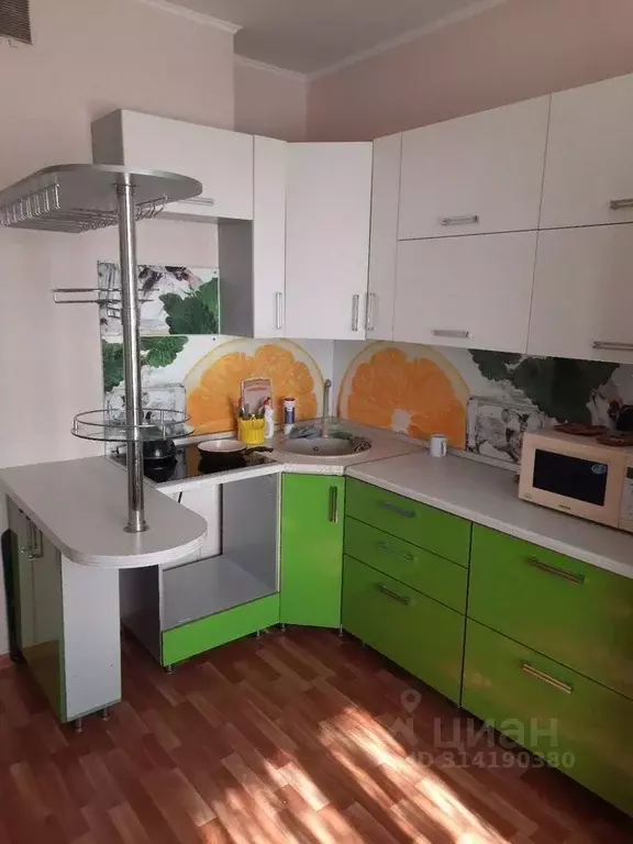 1-к кв. Курская область, Курск просп. Вячеслава Клыкова, 92 (46.0 м) - Фото 1