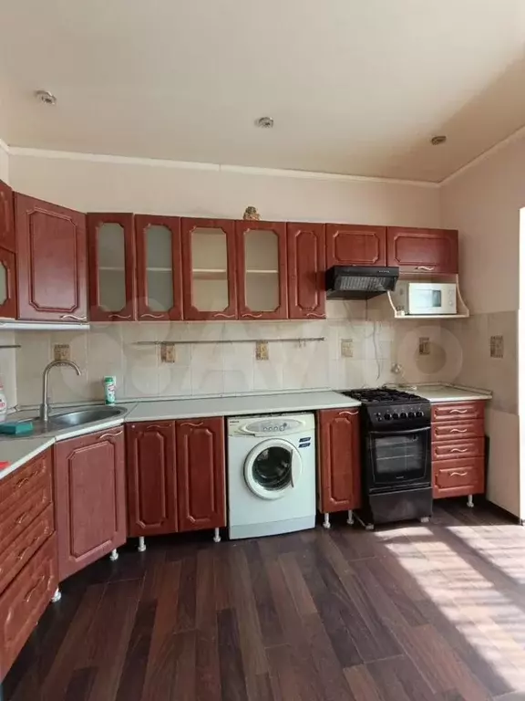 2-к. квартира, 55 м, 2/5 эт. - Фото 0