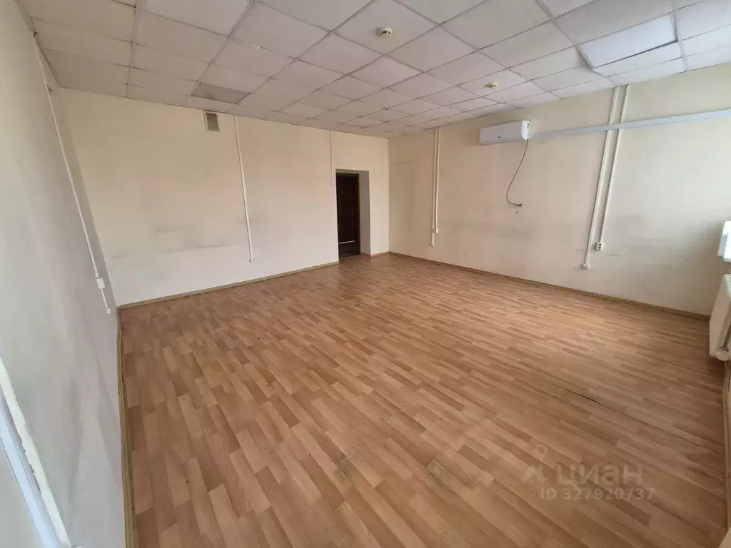 Помещение свободного назначения в Саха (Якутия), Якутск ул. Кирова, 28 ... - Фото 2