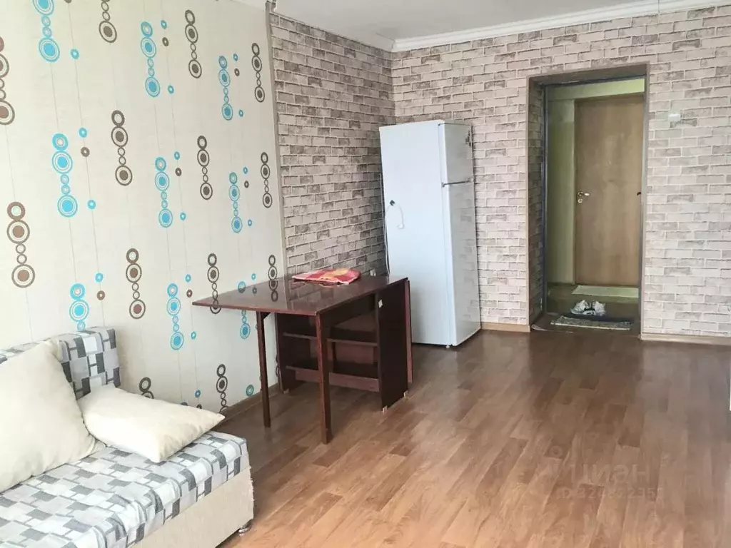 Комната Краснодарский край, Новороссийск ул. Сакко и Ванцетти (17.9 м) - Фото 2