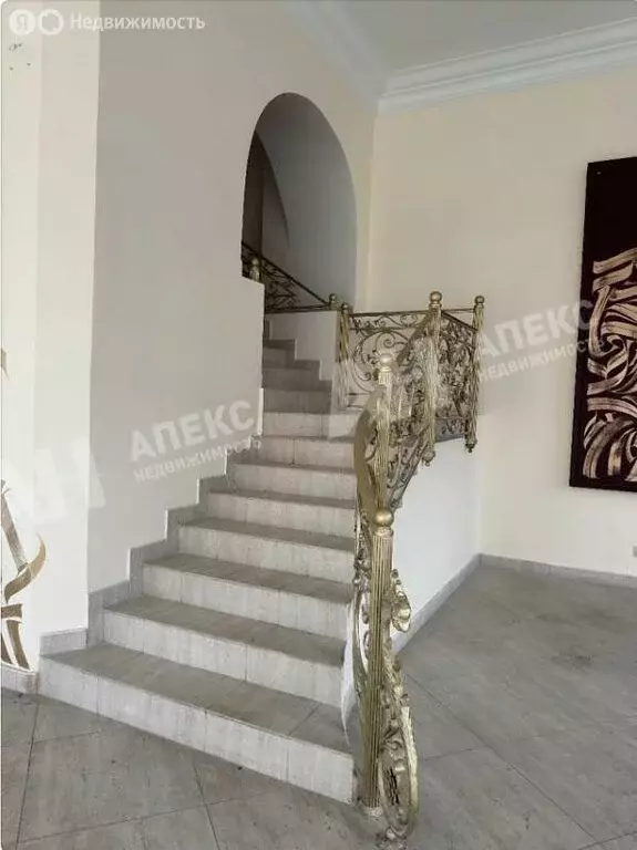 Помещение свободного назначения (582 м) - Фото 1