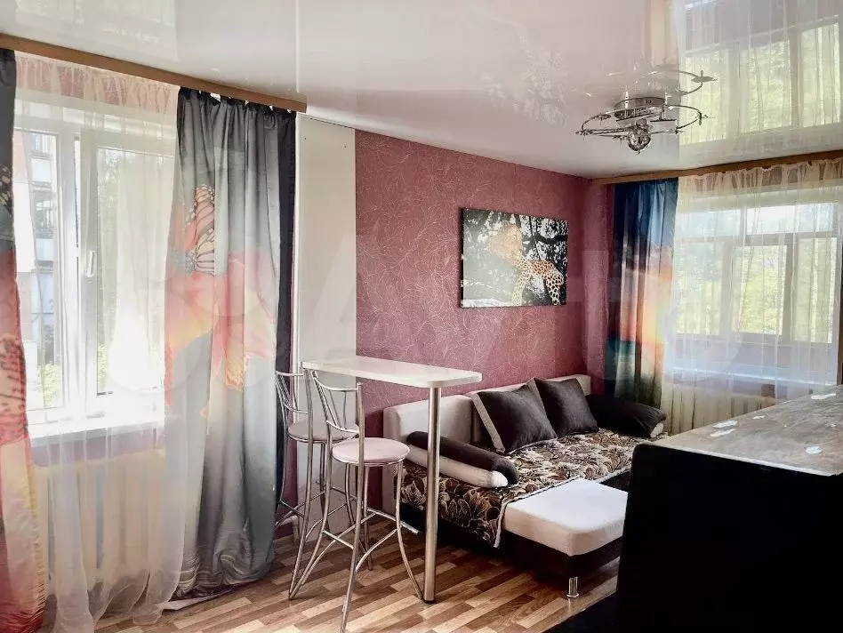 3-к. квартира, 56 м, 4/9 эт. - Фото 0