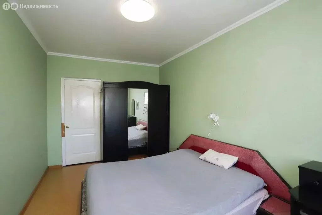 3-комнатная квартира: Иркутск, улица Баумана, 181 (67 м) - Фото 1