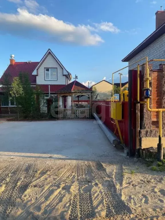 Дом в Ямало-Ненецкий АО, Новый Уренгой ДНТ заимка, ул. Луговая, 33 ... - Фото 1