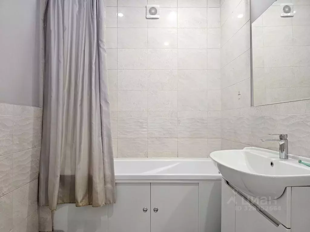 3-к кв. Калининградская область, Гурьевск бул. Рижский (75.1 м) - Фото 1