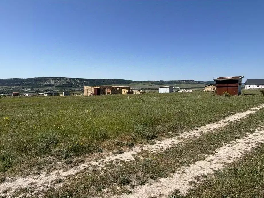 Участок в Крым, Бахчисарай ул. Крымской весны, 13 (6.0 сот.) - Фото 0