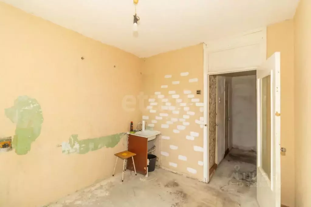 1-к кв. Челябинская область, Челябинск ул. Братьев Кашириных, 97 (40.2 ... - Фото 1