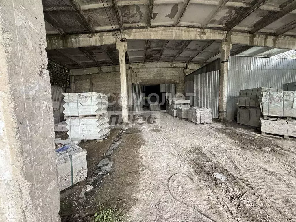 Сдам в аренду здание 900 кв.м - Фото 0