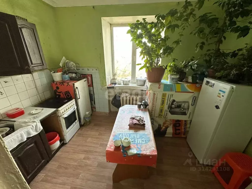 3-к кв. Приморский край, Владивосток Алеутская ул., 17А (63.9 м) - Фото 0