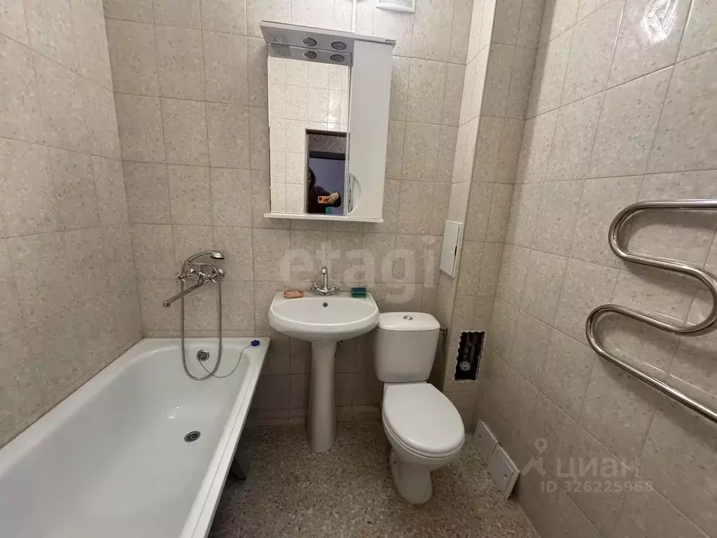 1-к кв. Северная Осетия, Владикавказ ул. Курсантов-Кировцев, 37 (48.0 ... - Фото 1