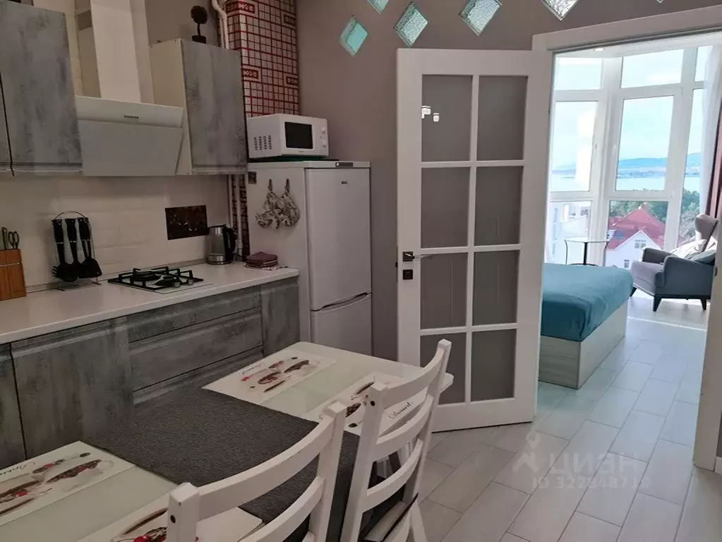 2-к кв. Краснодарский край, Геленджик Крымская ул., 22к22 (55.0 м) - Фото 1