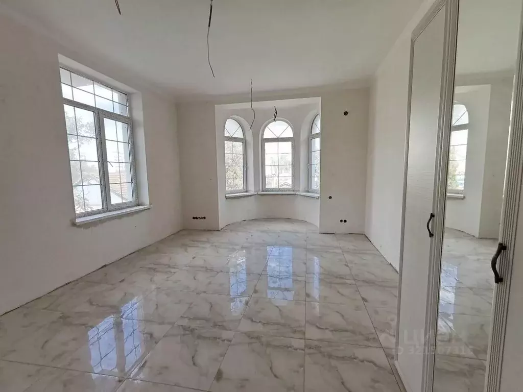 Помещение свободного назначения в Крым, Симферополь ул. Партизанская, ... - Фото 2