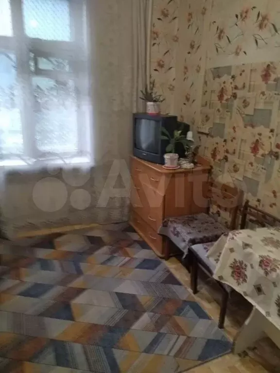 Комната 11 м в 1-к., 2/5 эт. - Фото 1