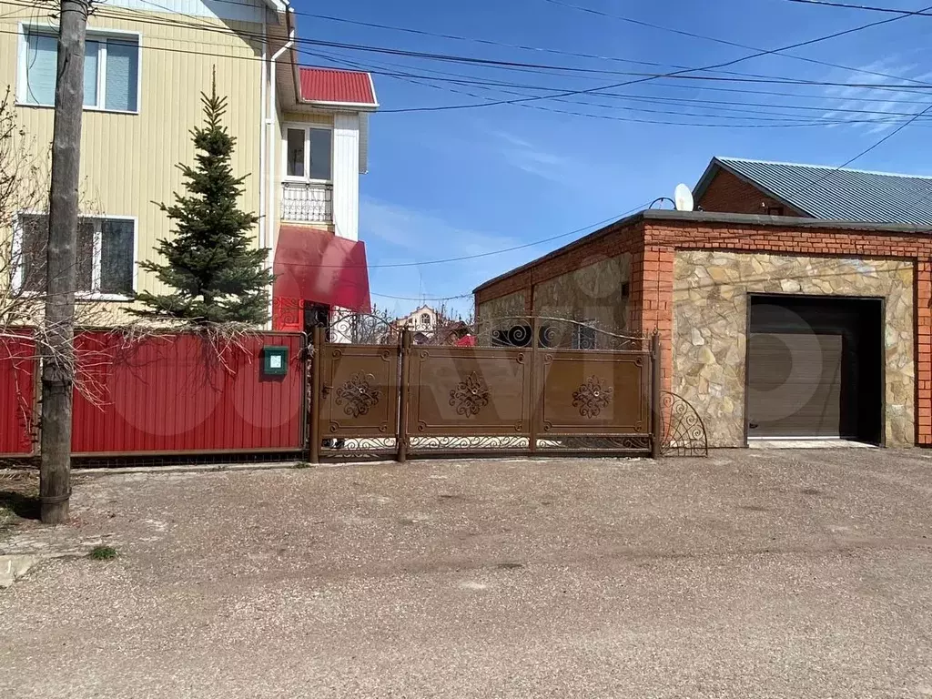 Дом 220 м на участке 15 сот. - Фото 1