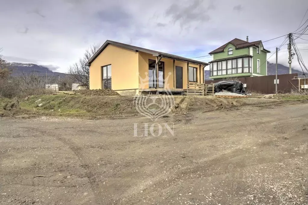 Дом в Чеченская республика, Гудермес ул. 84-й Морской Бригады (72 м) - Фото 1