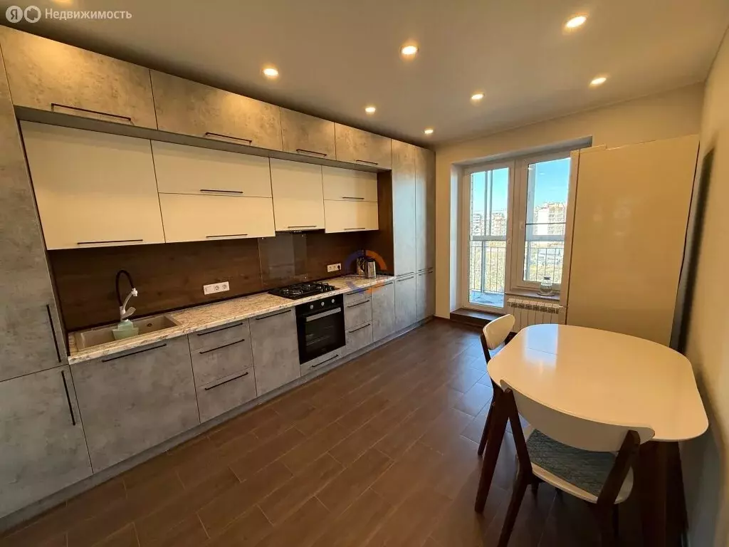 2-комнатная квартира: Великий Новгород, Донецкий район, Хутынская ... - Фото 1