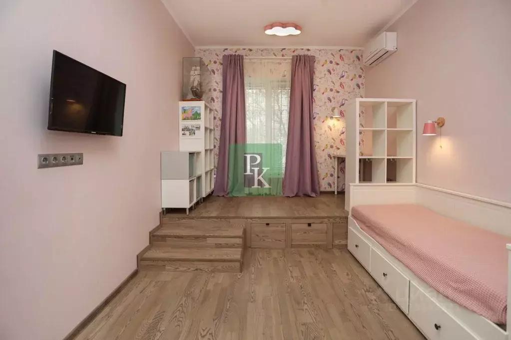 2-к кв. Севастополь ул. Ленина, 36 (50.6 м) - Фото 1