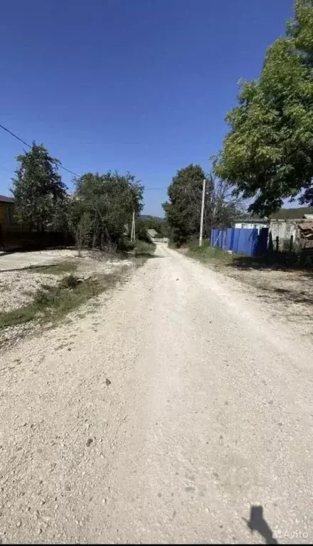 Участок в Адыгея, Майкопский район, пос. Каменномостский ул. Высокая ... - Фото 1