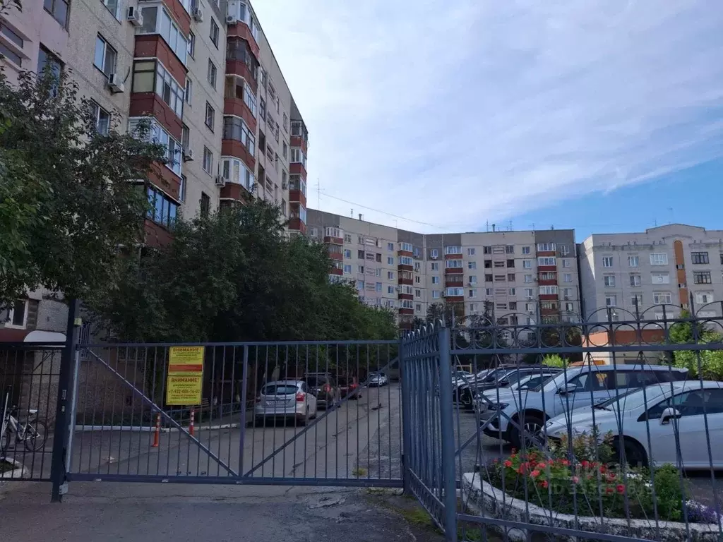 3-к кв. Тюменская область, Тюмень ул. Пржевальского, 35к2 (95.4 м) - Фото 2