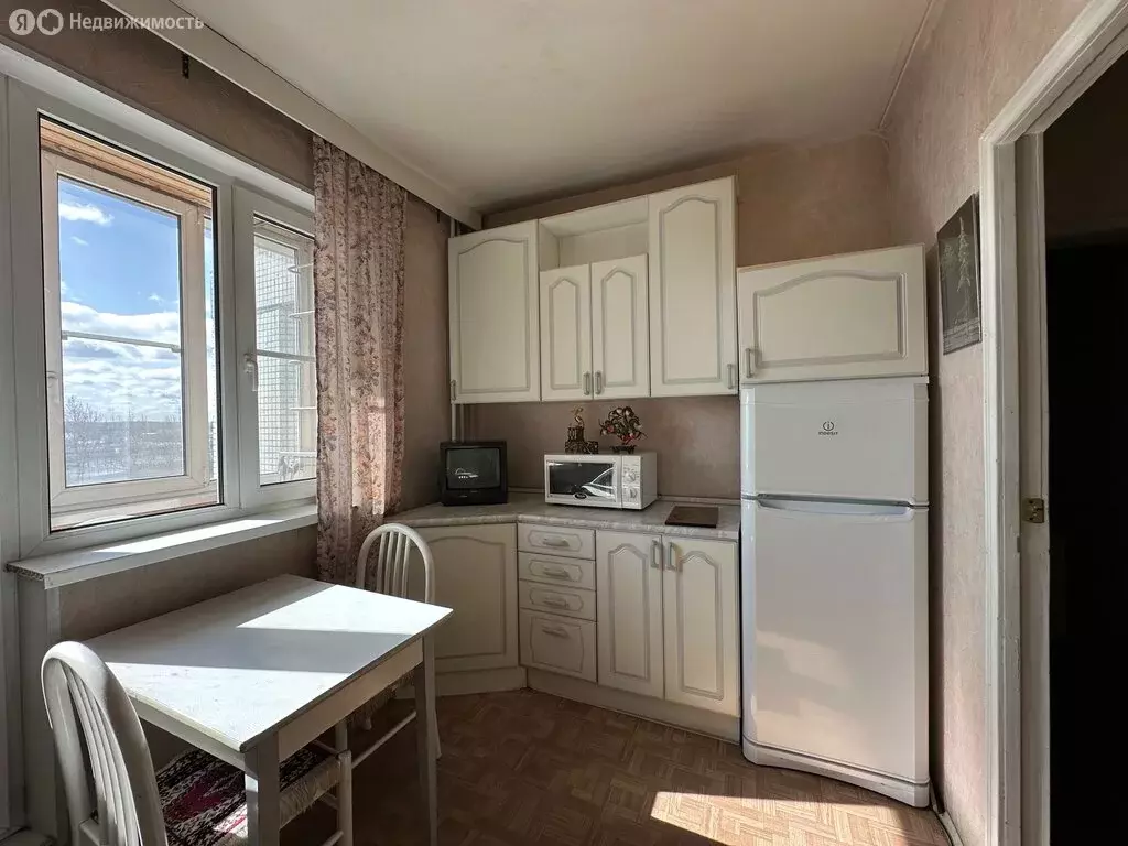 3-комнатная квартира: Санкт-Петербург, Пулковское шоссе, 13к1 (71.3 м) - Фото 1
