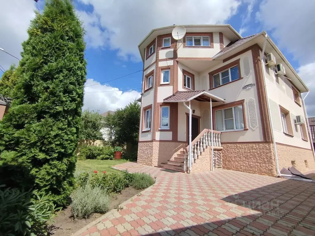 Дом в Самарская область, Тольятти Каштановая ул. (397 м) - Фото 1