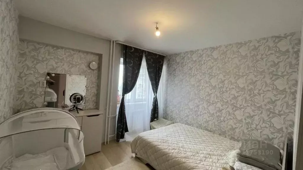 2-к кв. Иркутская область, Иркутск Киренская ул., 48/2 (50.8 м) - Фото 1