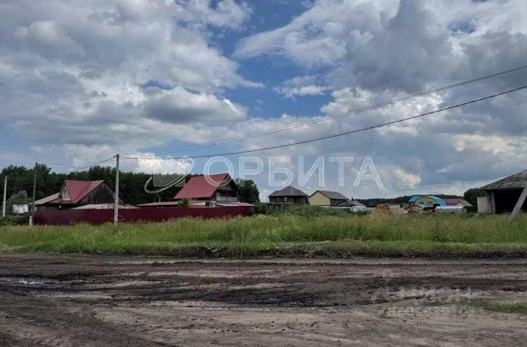 Участок в Тюменская область, Тюменский район, д. Большие Акияры ул. ... - Фото 0